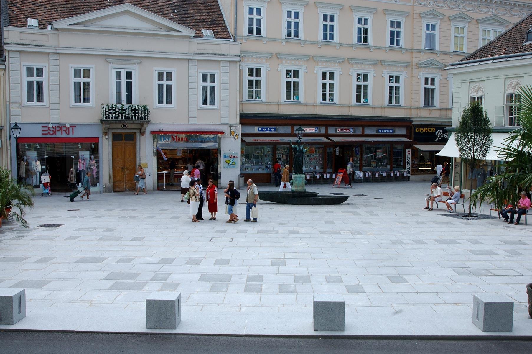 Baden Theaterplatz13