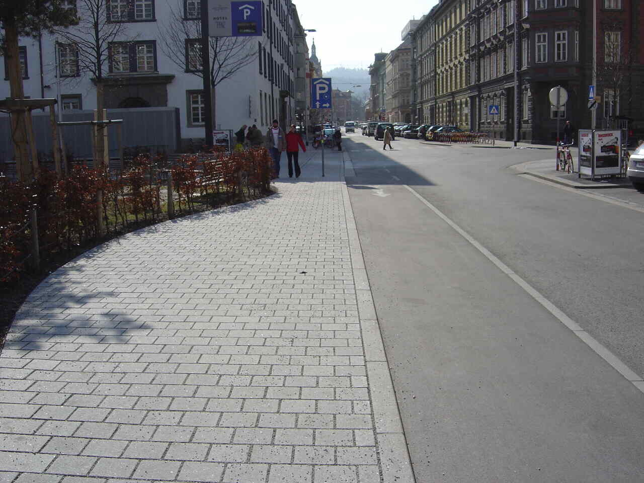 Innsbruck - Adolf-Pichler-Platz6