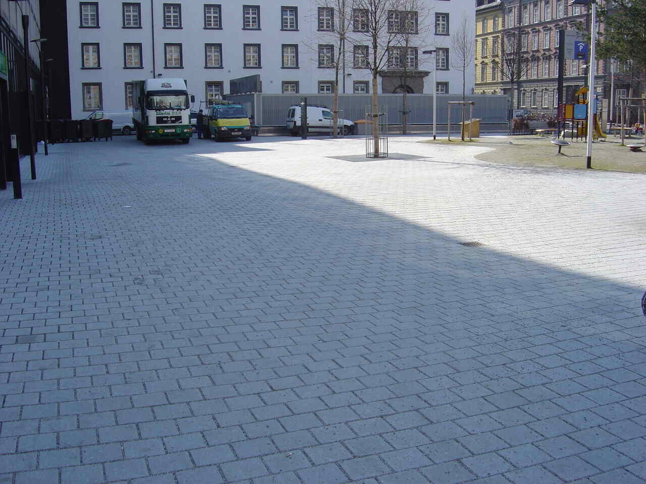 Innsbruck - Adolf-Pichler-Platz7